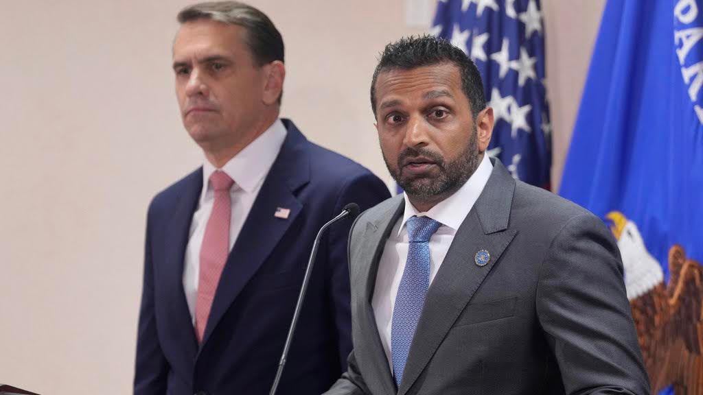 senator louise locus indicted